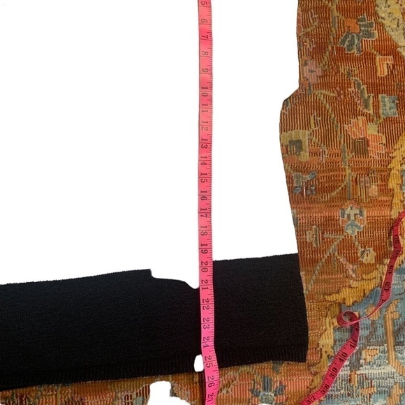 Black and White Short Sleeve Sleeve Knit Sweater - Picture 8 of 15